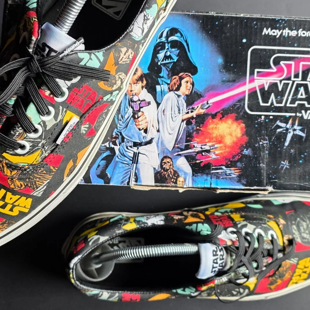 VANS Star Wars Casual Loafers in VANS Style with Comic Style Print - Picture 6 of 8